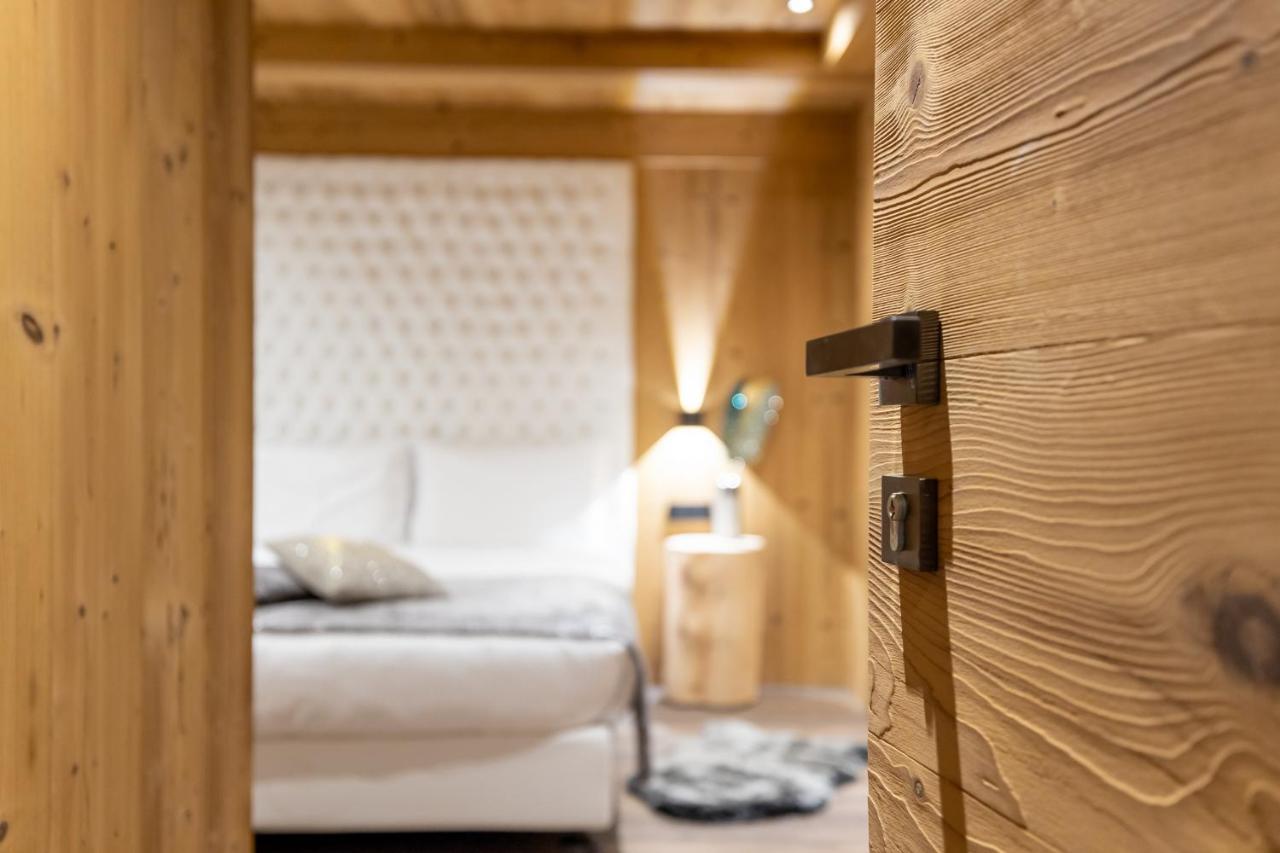 Chalet Imbosc'Che - 5 Beautiful Rooms In Charming B&B 利维尼奥 外观 照片